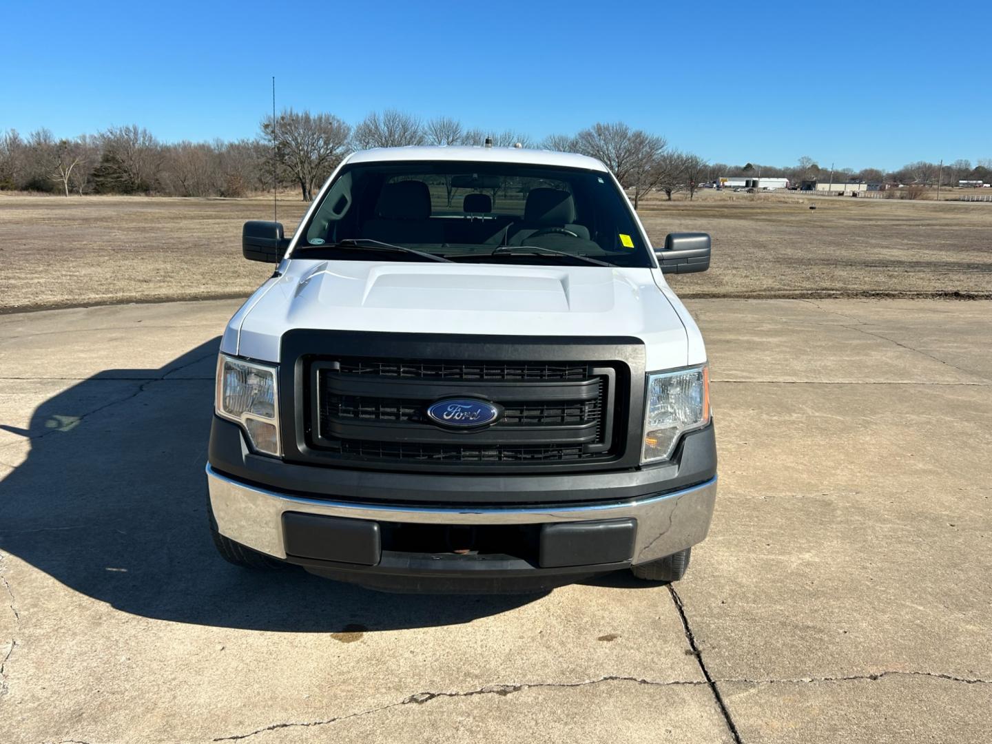 2014 White /Gray Ford F-150 (1FTEX1CM6EK) with an 3.7L V6 DOHC 24V engine, 6-Speed Automatic transmission, located at 17760 Hwy 62, Morris, OK, 74445, (918) 733-4887, 35.609104, -95.877060 - 2014 FORD F-150 XL SUPERCAB 8-ft. BED 2WD 3.7L V6 FEATURES KEYLESS REMOTE ENTRY, POWER LOCKS, POWER WINDOWS, AM/FM STEREO, SIRIUS XM STEREO, CD PLAYER, AUXILLARY PORT, CRUISE CONTROL, TRACTION CONTROL, MULTI-FUNCTIONING STEERING WHEEL CONTROLS. HAS 162,398 MILES WITH 235/75R17 TIRES. CLEAN TITLE AN - Photo#1